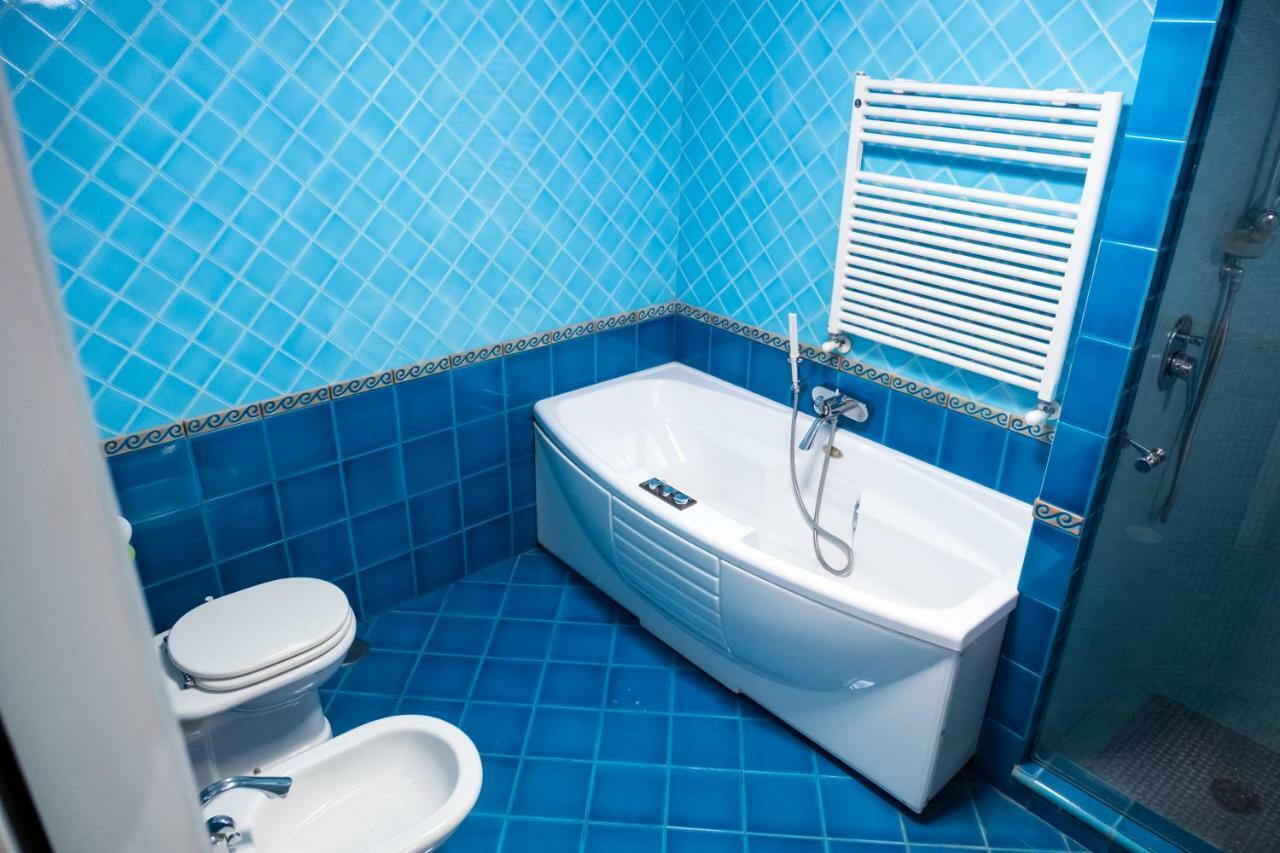 Hotel Il Salotto Di Nonna Cornelia 2 Neapol Exteriér fotografie
