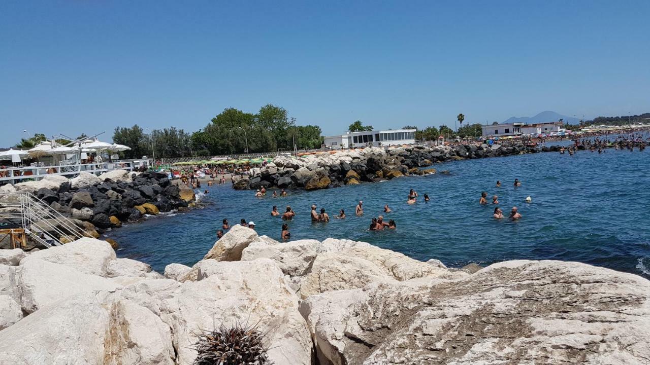 Hotel Il Salotto Di Nonna Cornelia 2 Neapol Exteriér fotografie