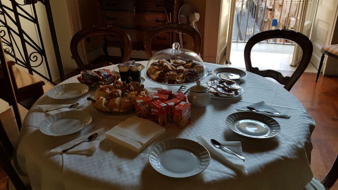 Hotel Il Salotto Di Nonna Cornelia 2 Neapol Exteriér fotografie