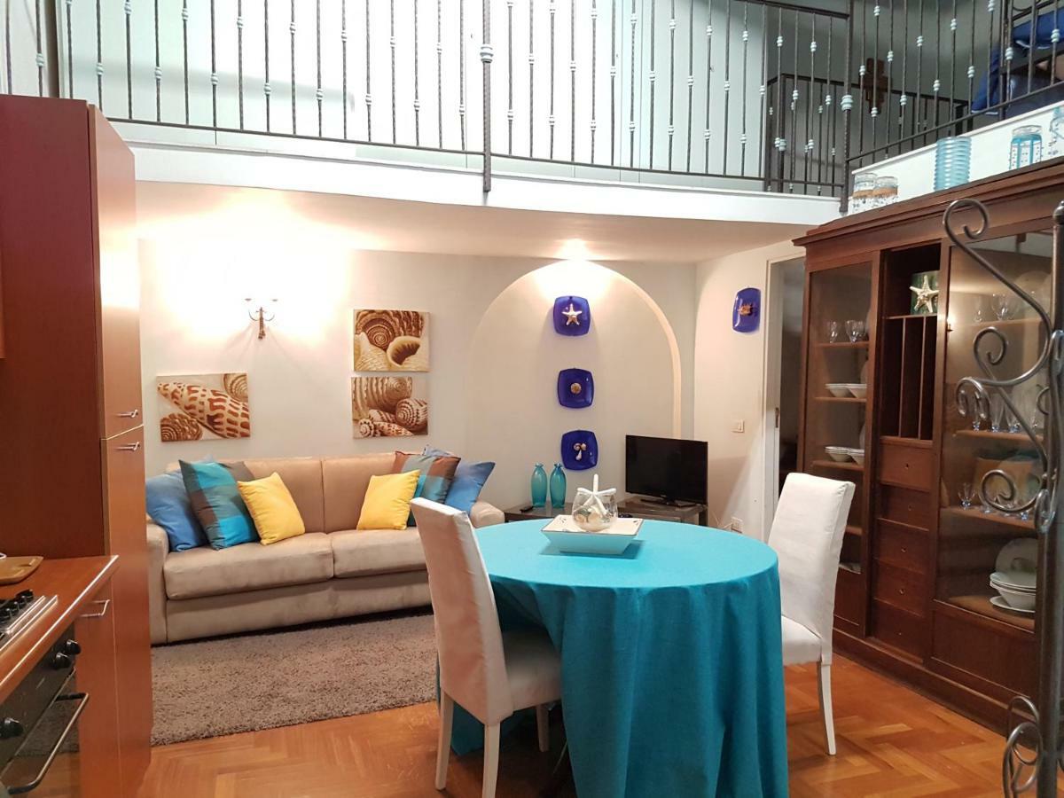 Hotel Il Salotto Di Nonna Cornelia 2 Neapol Exteriér fotografie