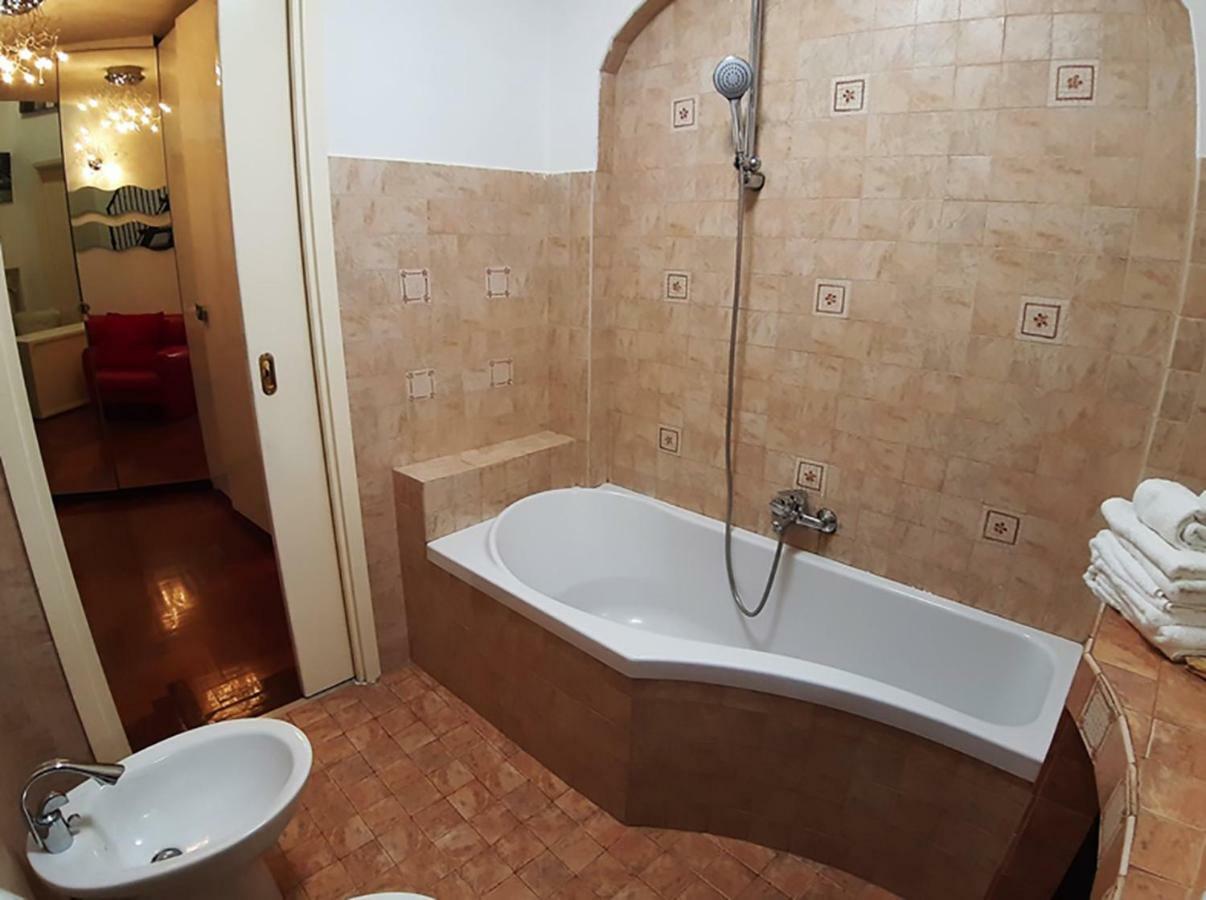 Hotel Il Salotto Di Nonna Cornelia 2 Neapol Exteriér fotografie